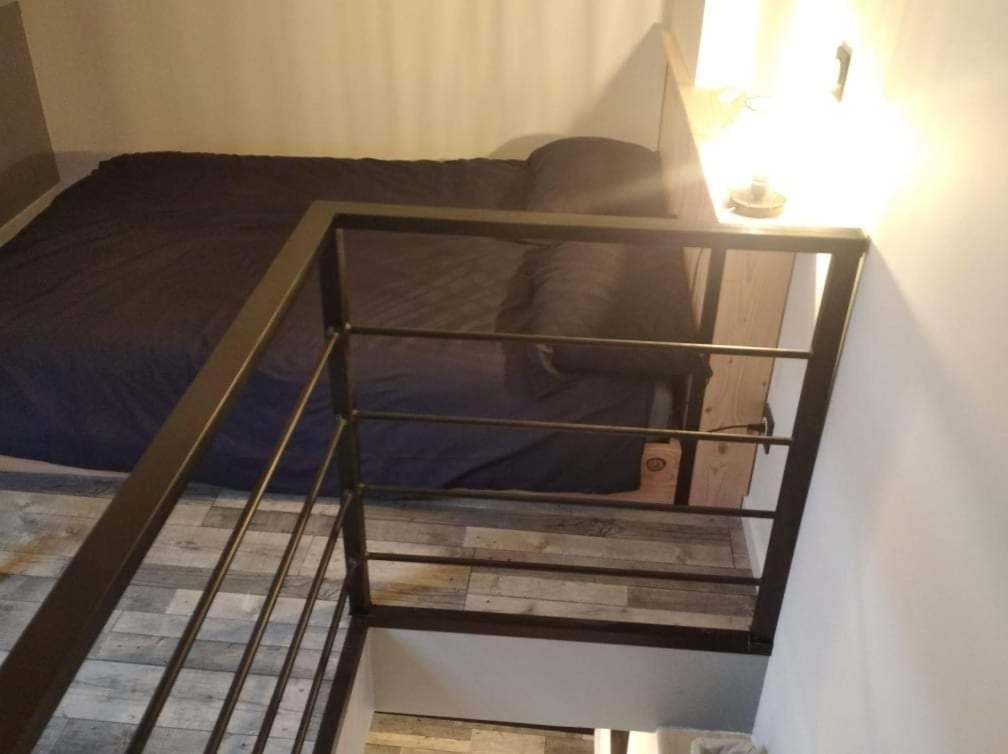 Séjour en amoureux avec jacuzzi et sauna Balbigny Extérieur photo